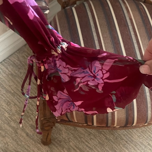 FREE PEOPLE OF PARADISE FLORAL RED PINK CROP TOP SMALL - Picture 11 of 12